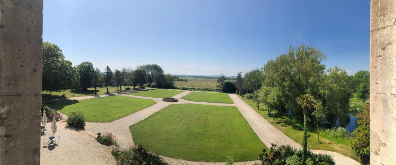 Hotel Du Chateau De Quinéville Zewnętrze zdjęcie