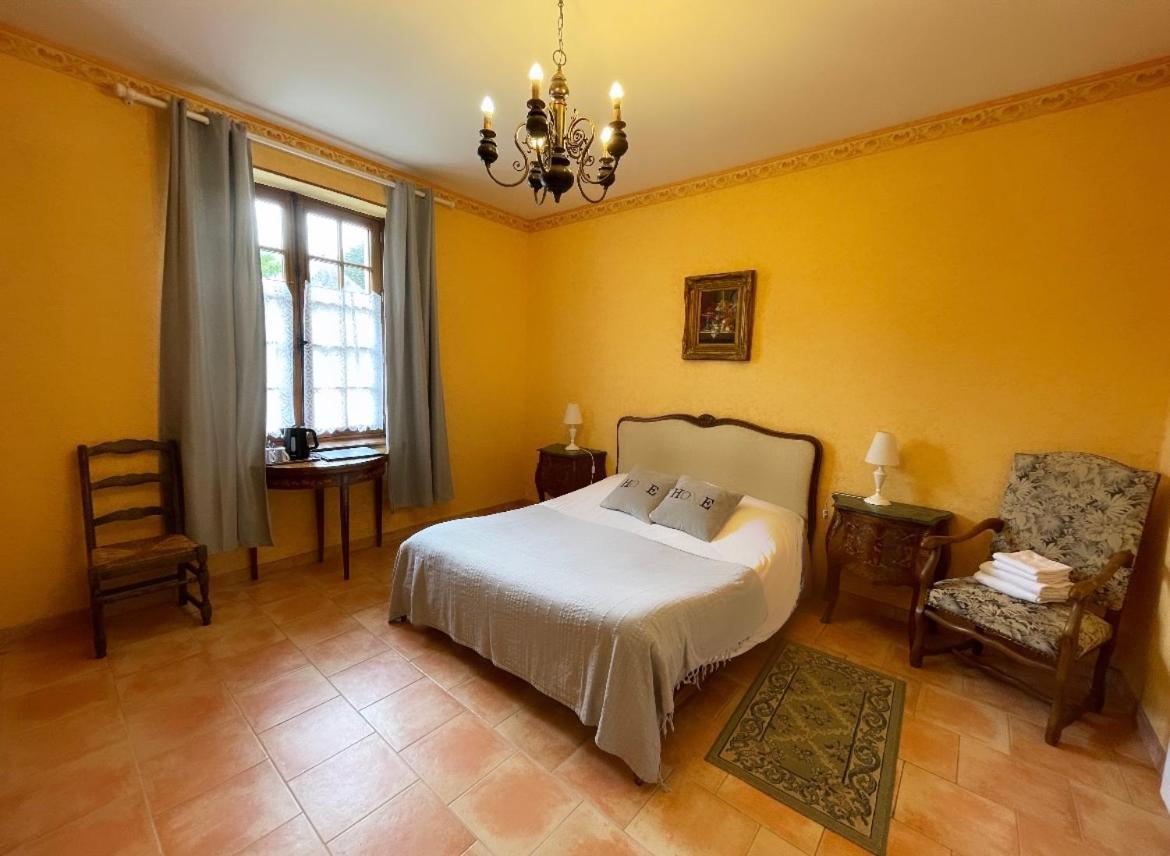 Hotel Du Chateau De Quinéville Zewnętrze zdjęcie