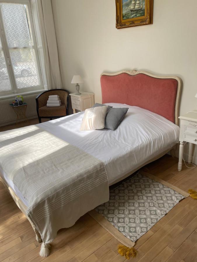 Hotel Du Chateau De Quinéville Zewnętrze zdjęcie